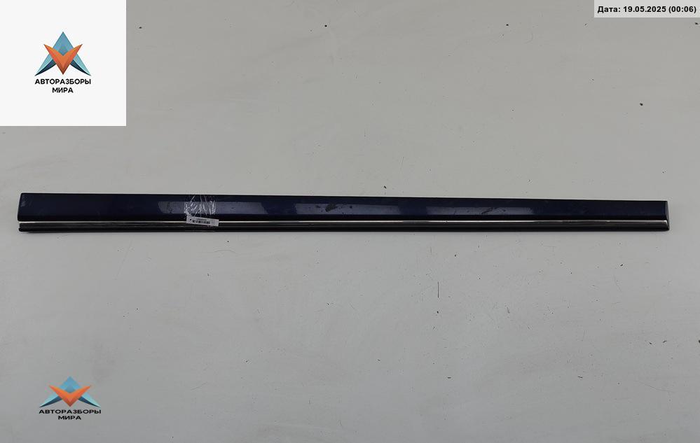 молдинг двери передней левой Mercedes-Benz C-Класс W203/S203/CL203 2003, 2.2 л., дизель, МКПП, синий, седан, 2036904962 - фото №1