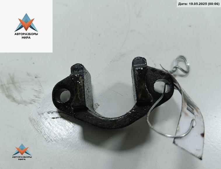 крепление форсунки BMW 5 серия E60/E61 2004, 3.0 л., дизель, АКПП, синий, седан, 7787215 - фото №1