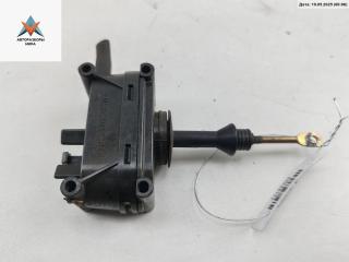 Активатор (привод) замка двери задней левой Mercedes-Benz E-Класс W124 [рестайлинг] 1987, 2.0 л., бензин, МКПП, серый, седан