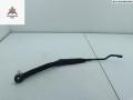 Щеткодержатель (поводок стеклоочистителя) передний Nissan Primera P11 2001, 1.8 л., бензин, МКПП, серый, хетчбэк 5 дв., 183259 - фото №2