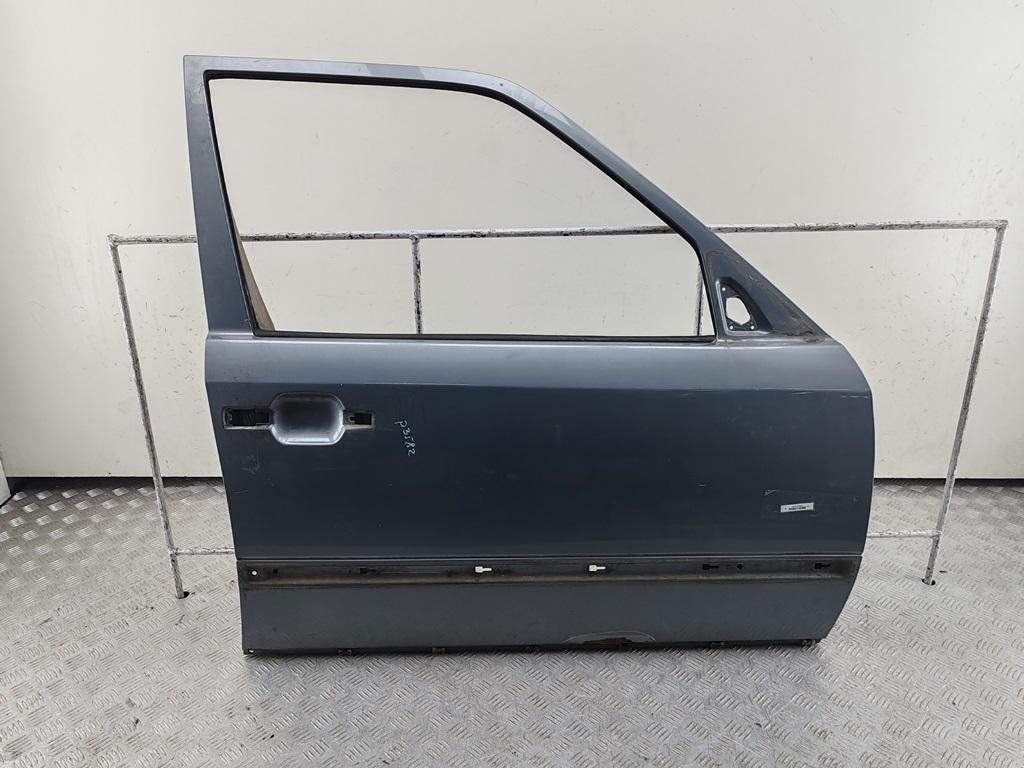 дверь сдвижная Mercedes-Benz W124 1987, серый, седан