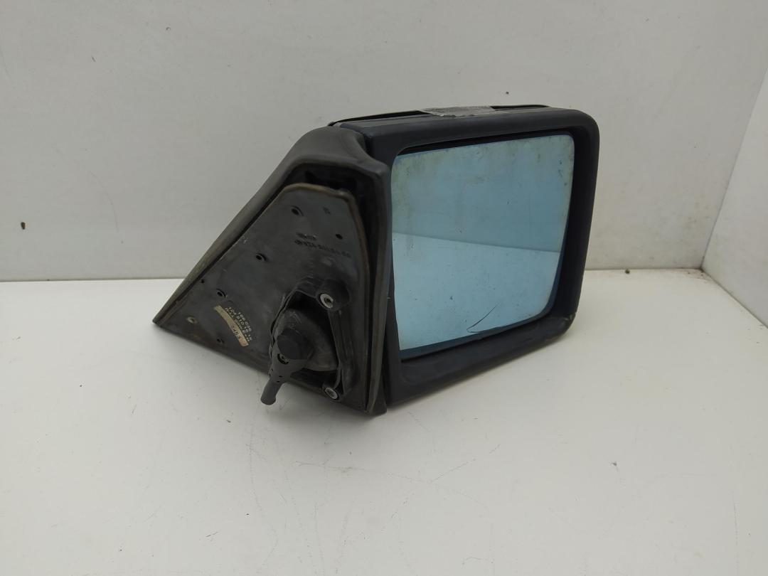 зеркало правое Mercedes-Benz W124 1987, 2.0 л., бензин, МКПП, серый, седан, 1248101616