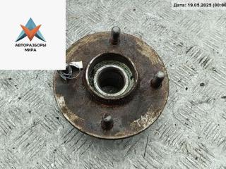 ступица задняя левая Nissan Primera P11 2001, 1.8 л., бензин, МКПП, серый, хетчбэк 5 дв.