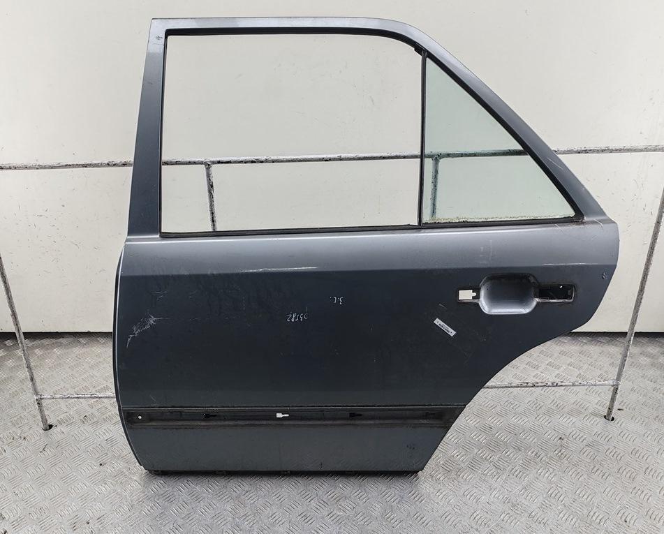 дверь сдвижная Mercedes-Benz W124 1987, серый, седан
