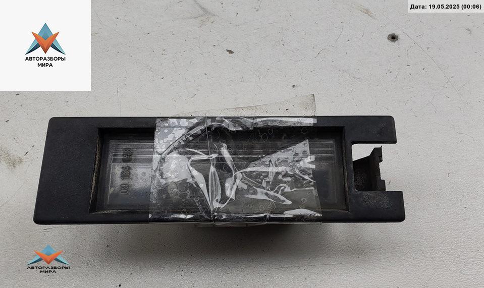 подсветка номера Opel Zafira 2 поколение (B) 2007, 1.9 л., дизель, МКПП, серый, минивэн, 09164143 - фото №1