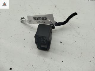 разъем (фишка) проводки Volkswagen Polo 3 поколение 1997, 1.4 л., бензин, МКПП, синий, седан, 037973202