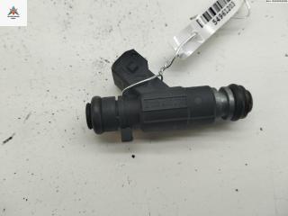 форсунка Volkswagen Polo 3 поколение 1997, 1.4 л., бензин, МКПП, синий, седан, 030906031E