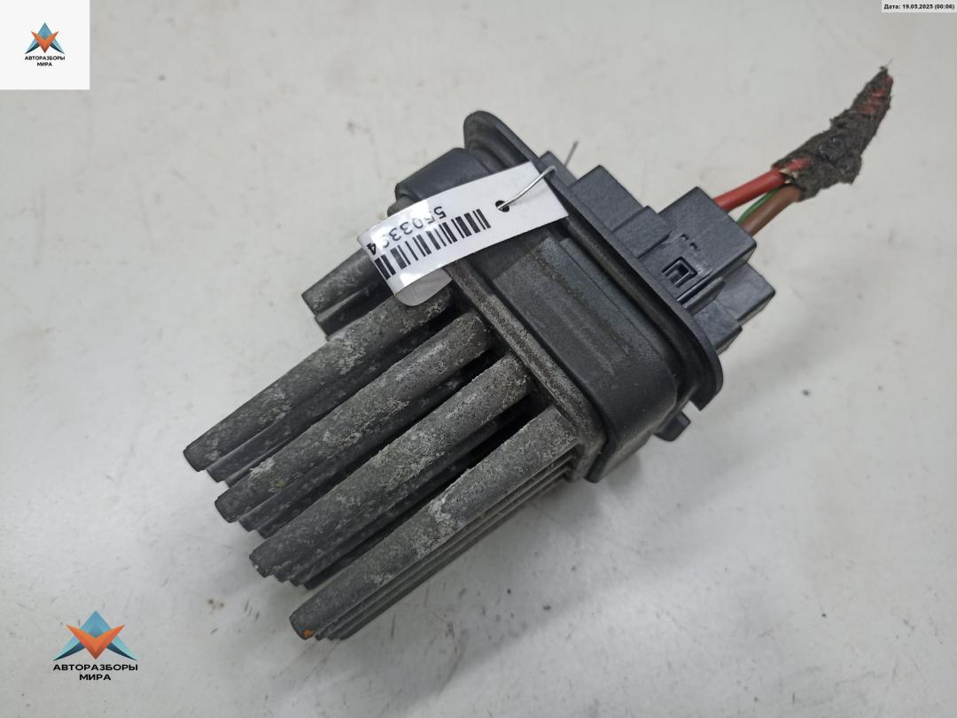 сопротивление печки Opel Zafira 2 поколение (B) 2006, 1.8 л., бензин, робот, серый, минивэн, 52488536 - фото №1