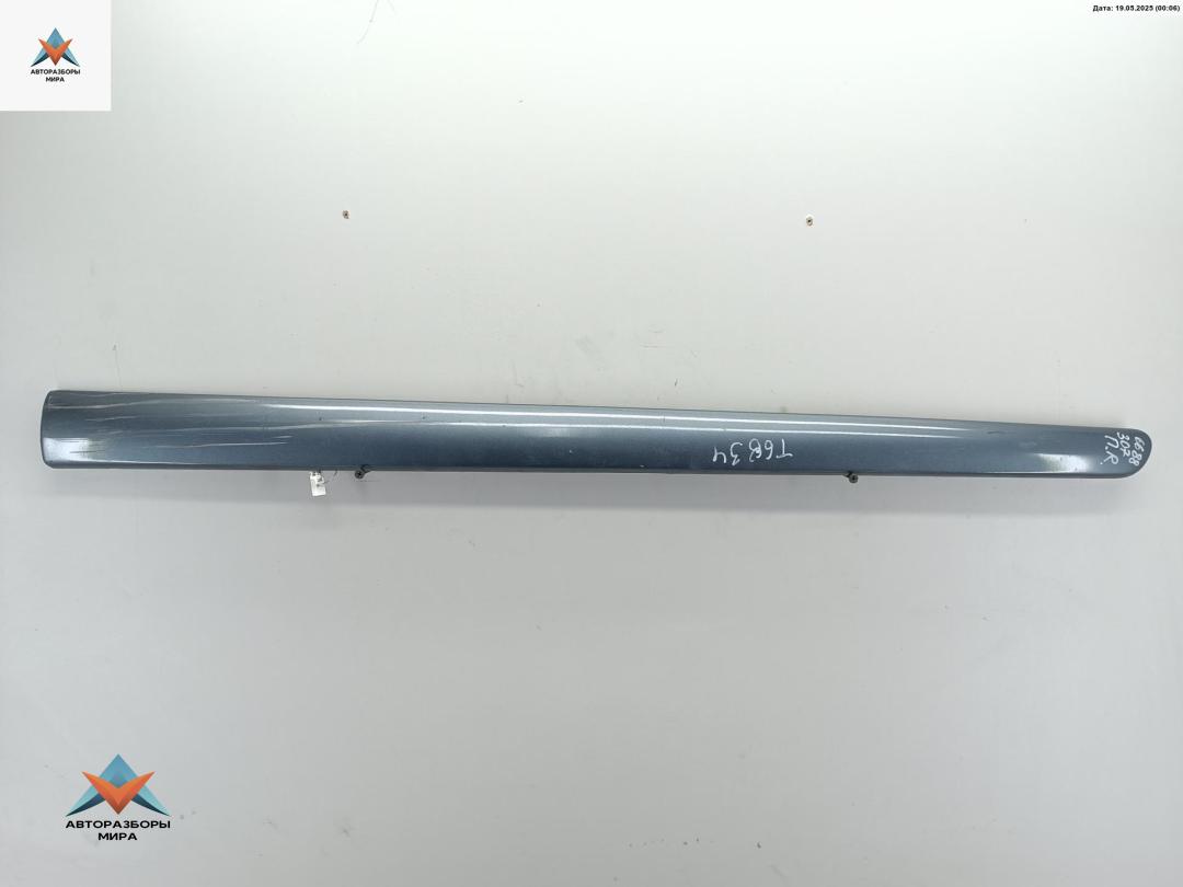 молдинг двери передней правой Citroen C3 1 поколение 2005, 1.6 л., дизель, МКПП, серый, хетчбэк 5 дв., 9637992477 - фото №1