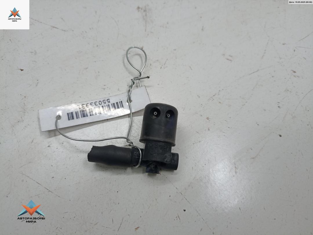 форсунка омывателя лобового стекла Opel Zafira 2 поколение (B) 2005, 1.8 л., бензин, МКПП, чёрный, минивэн, 9221637 - фото №1
