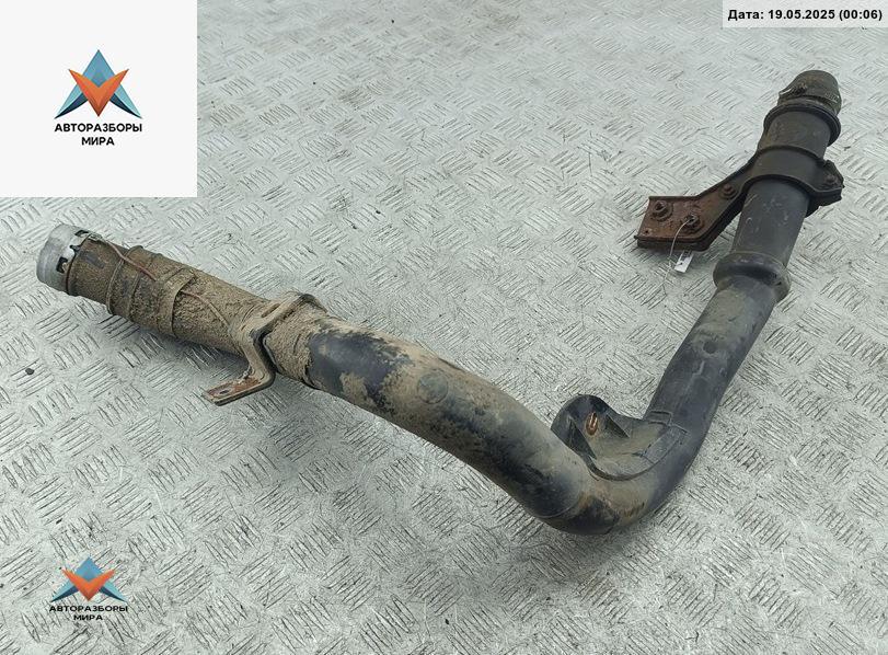 горловина топливного бака Ford Tourneo Connect 1 поколение 2008, 1.8 л., дизель, МКПП, серый, фургон - фото №1