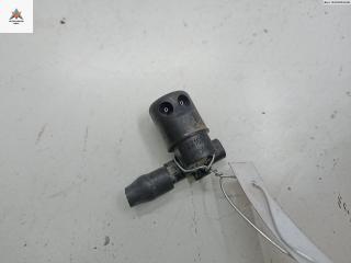 форсунка омывателя лобового стекла Opel Astra H/Family [рестайлинг] 2006, 1.8 л., бензин, МКПП, синий, универсал, 9221637