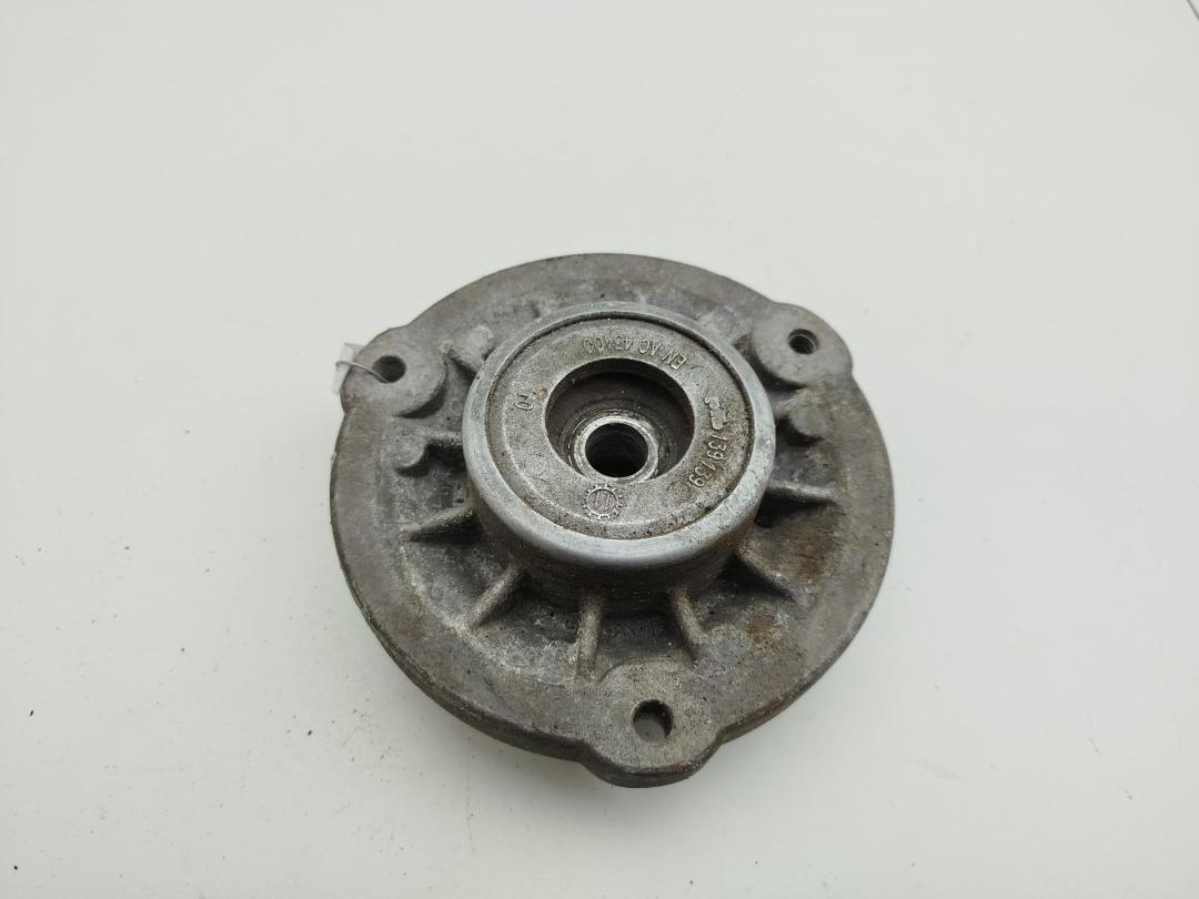 Опора амортизатора переднего (верхняя) BMW 5 F10/F11 2011, 2.0 л., дизель, МКПП, чёрный, универсал, 6795082