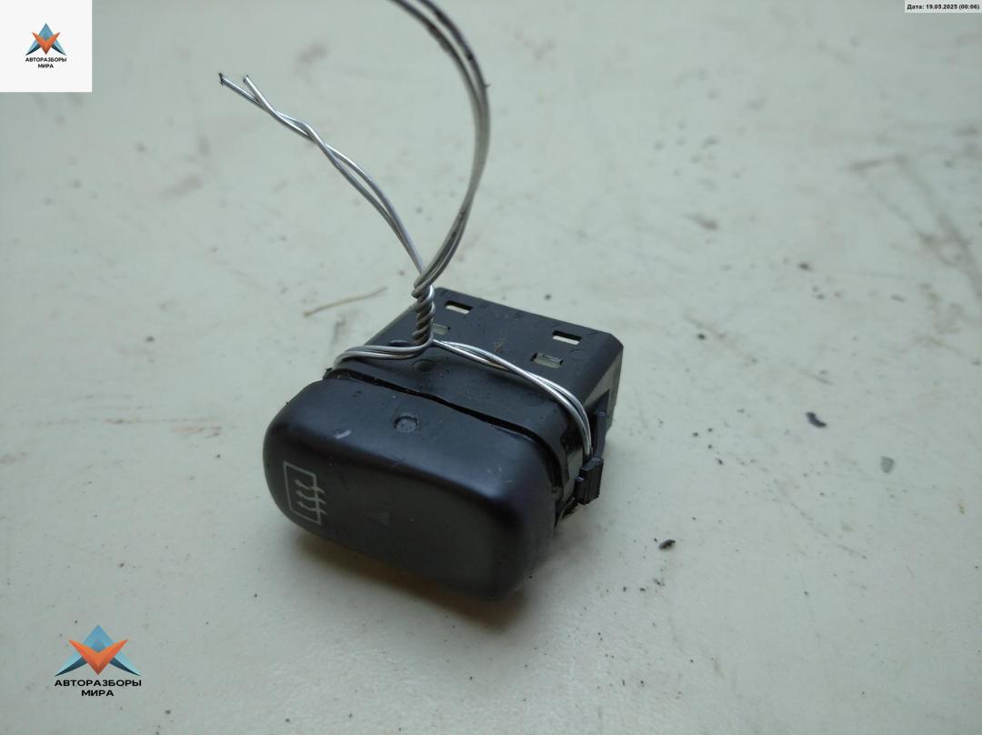 кнопка обогрева заднего стекла Mercedes-Benz Vito-1 W638 2003, 2.2 л., дизель, МКПП, белый, микроавтобус, 0055450307 - фото №1