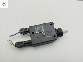 активатор замка багажника BMW 3 серия E36 1991, 1.8 л., бензин, АКПП, белый, седан, 1387609