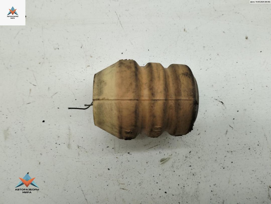 пыльник и отбойник амотртизатора Volkswagen Golf 4 поколение 2004, 1.4 л., бензин, МКПП, чёрный, универсал, 1H0412303B - фото №1