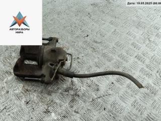 суппорт передний левый Volkswagen Passat B5 1998, 1.8 л., бензин, МКПП, синий, универсал