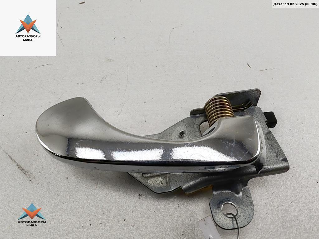 ручка внутренняя задняя правая Mitsubishi Space Star 1 поколение 1999, 1.8 л., бензин, МКПП, серый, минивэн - фото №1