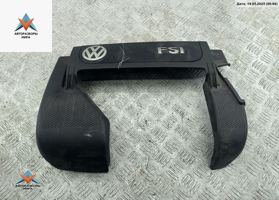 декоративная крышка двигателя Volkswagen Touran 1 поколение 2004, 2.0 л., бензин, МКПП, чёрный, минивэн - фото №1