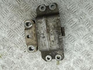 подушка крепления КПП Volkswagen Touran 1 поколение 2003, 1.6 л., бензин, МКПП, серый, минивэн