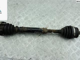 полуось передняя правая (приводной вал, ШРУС) Volkswagen Passat B5 1998, 1.8 л., бензин, МКПП, зелёный, универсал