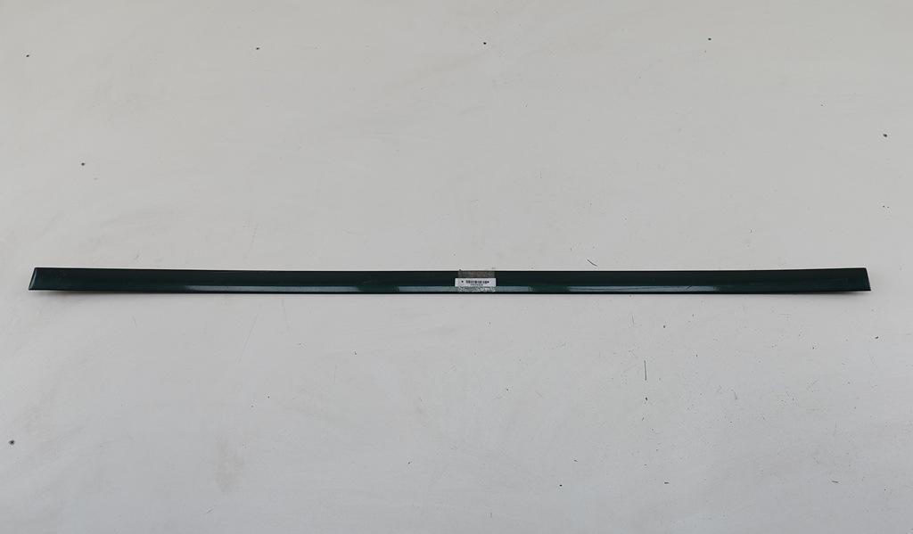 молдинг двери передней правой Audi A6 C5 1998, 2.4 л., бензин, МКПП, зелёный, универсал