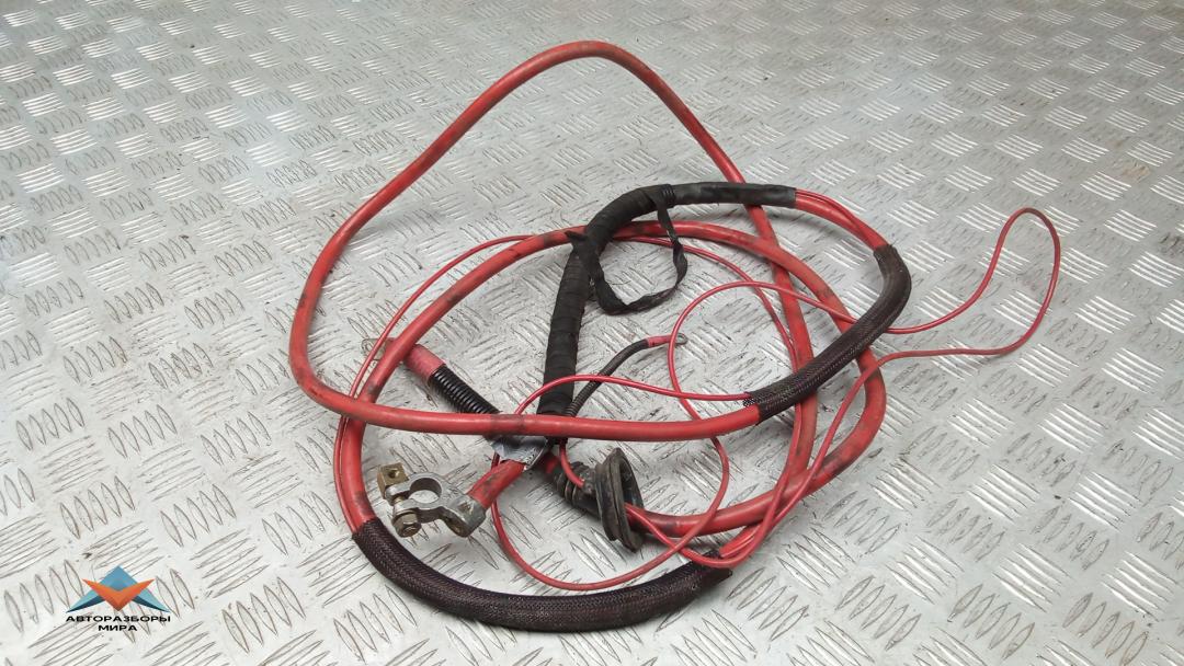 клемма аккумулятора плюс BMW 5 серия E60/E61 2004, 2.5 л., бензин, АКПП, универсал - фото №1