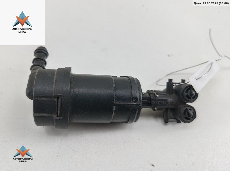 форсунка омывателя фары Opel Zafira 2 поколение (B) 2006, 1.8 л., бензин, робот, серый, минивэн, 13124964 - фото №1