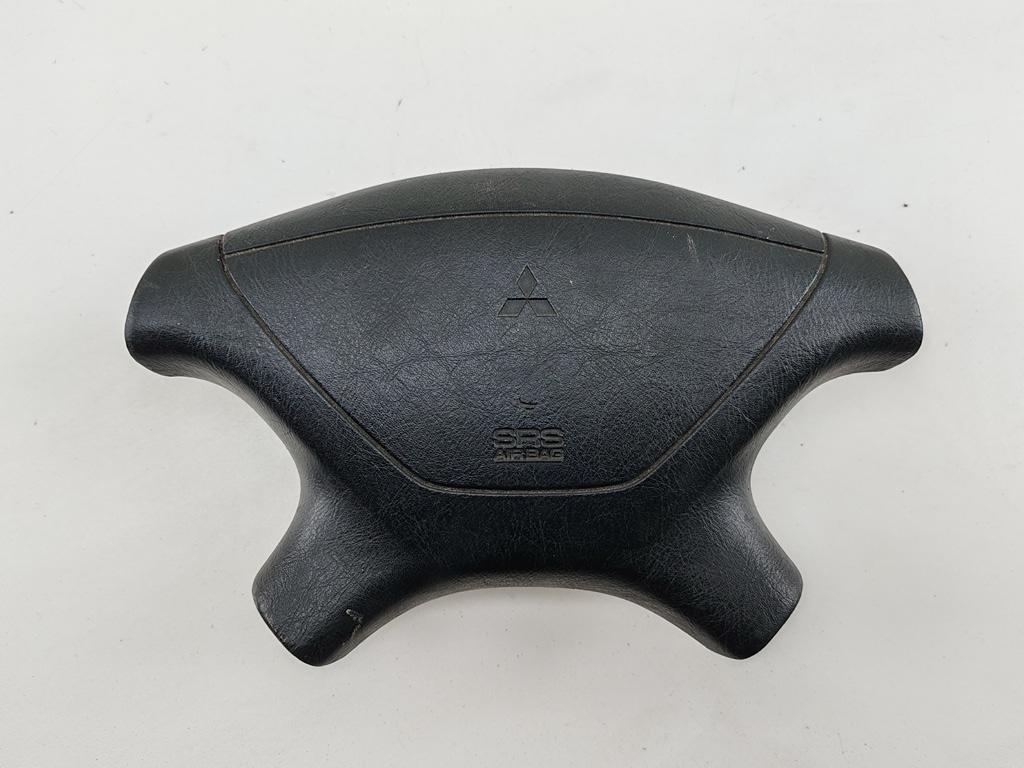 подушка безопасности водителя Mitsubishi Galant 1999, 2.5 л., бензин, МКПП, серый, универсал