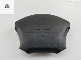 подушка безопасности водителя Nissan Primera P11 1997, 2.0 л., бензин, МКПП, красный, хетчбэк 5 дв.
