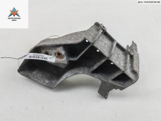 кронштейн (крепление) Audi A6 4B/C5 1998, 2.4 л., бензин, МКПП, серый, универсал, 4B0941705