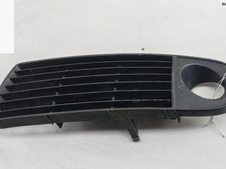 рамка фары противотуманной левой Audi A6 4B/C5 1999, 2.5 л., дизель, МКПП, серый, седан, 4B0807681