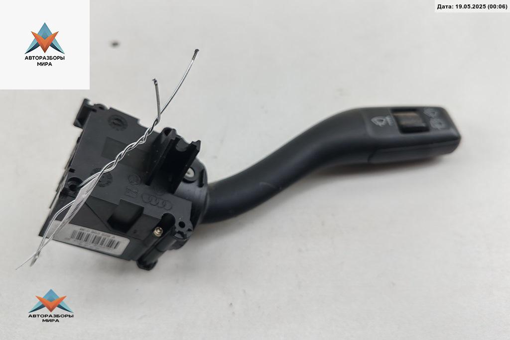 переключатель дворников Audi A4 B6 2002, 1.9 л., дизель, МКПП, серый, универсал, 8E0953503 - фото №1