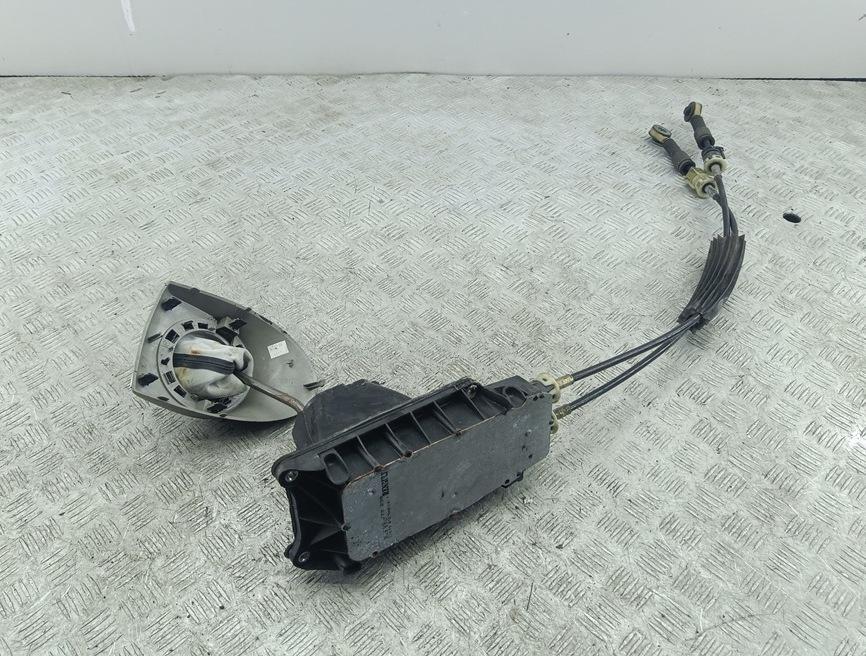 кулиса Renault Modus 2005, 1.2 л., бензин, МКПП, синий, хетчбэк 5 дв., 8200273239