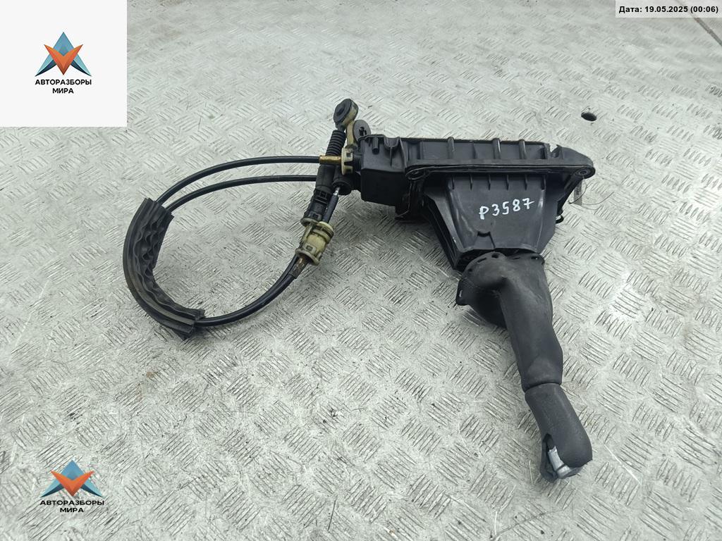 кулиса Renault Modus 1 поколение 2005, 1.6 л., бензин, МКПП, синий, хетчбэк 5 дв., 8200273239 - фото №1