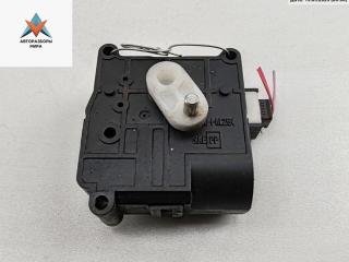 моторчик заслонки печки Toyota Avensis 2 поколение (T250) [рестайлинг] 2006, 2.2 л., дизель, МКПП, серый, универсал, 113800-205