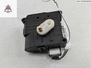 моторчик заслонки печки Toyota COROLLA VERSO 2003, 2.0 л., дизель, МКПП, серый, минивэн, 1138002051