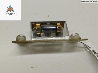 подсветка номера Audi A4 B5 1997, 1.6 л., бензин, МКПП, серый, седан, 8D0943021