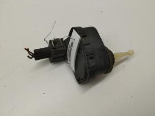 корректор фар Audi A8 D2/4D 1998, 4.2 л., бензин, АКПП, синий, седан, 4D0941295