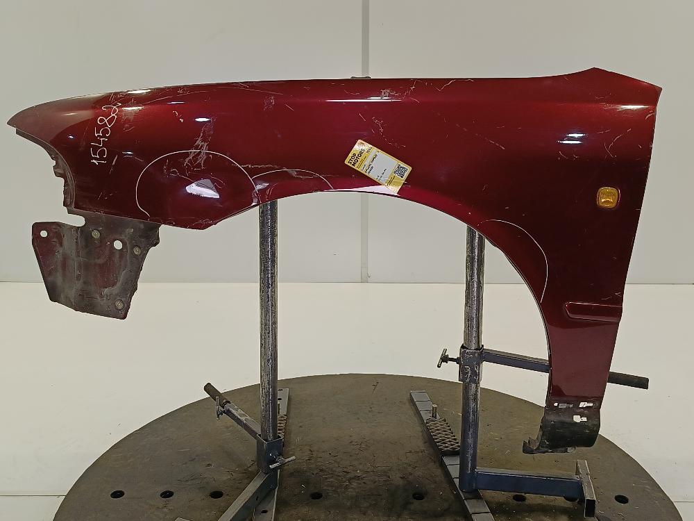 крыло переднее левое Audi A6 4A/C4 1996, цвет - фото №1