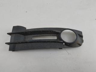 рамка фары противотуманной левой Volkswagen Caddy 2009, 1.4 л., бензин, МКПП, красный, фургон, 2K0853683