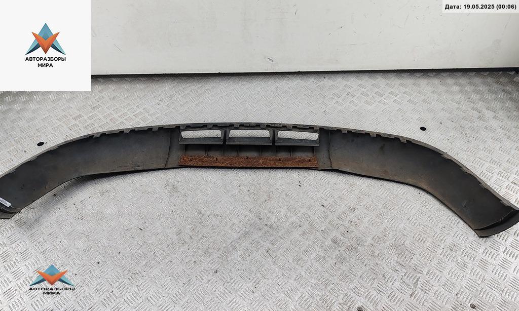 Юбка переднего бампера Volkswagen Bora 1 поколение 1999, 2.3 л., бензин, МКПП, чёрный, универсал, 1J5805903A - фото №1