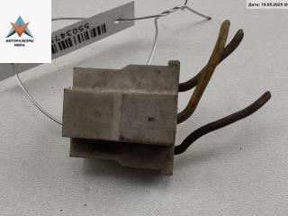 разъем (фишка) проводки Volkswagen Transporter T4 1995, 2.4 л., дизель, МКПП, чёрный, микроавтобус