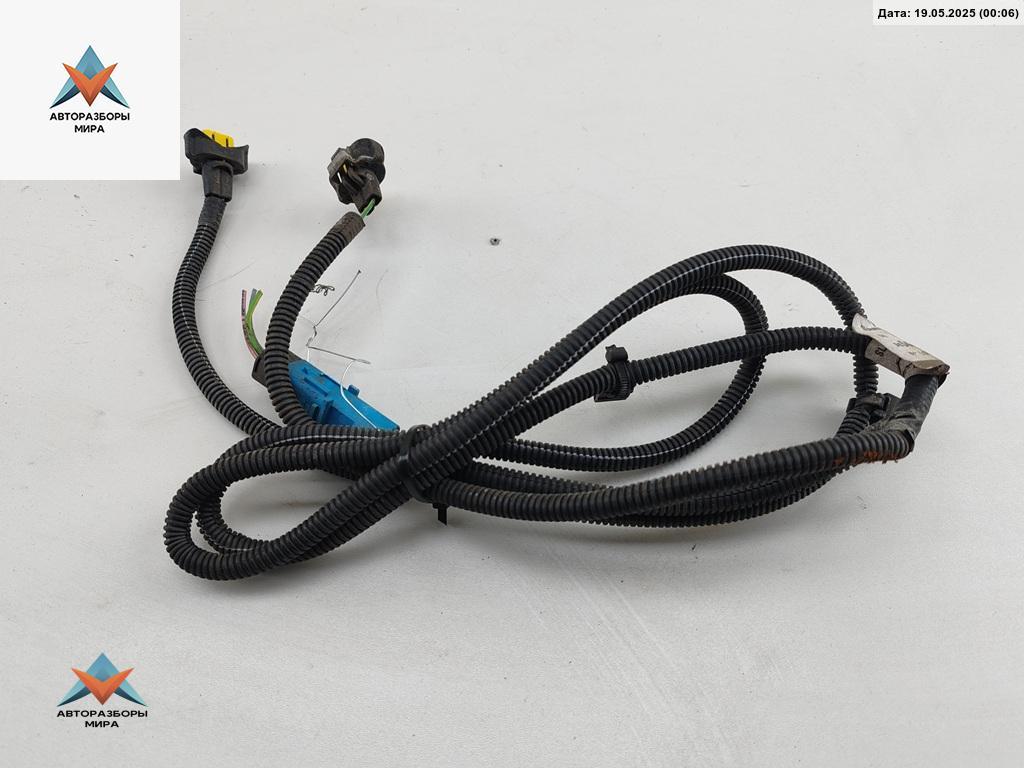 Проводка бампера переднего Peugeot 407 1 поколение 2005, 2.0 л., бензин, МКПП, чёрный, универсал, 96544696 - фото №1