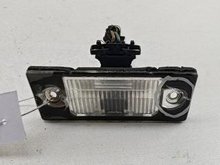 подсветка номера Volkswagen Golf 4 поколение 2002, 1.9 л., дизель, МКПП, чёрный, универсал, 1J5943021