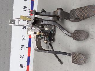 узел педальный (блок педалей) Audi A6 4A/C4 1997, 1.6 л., бензин, МКПП, седан