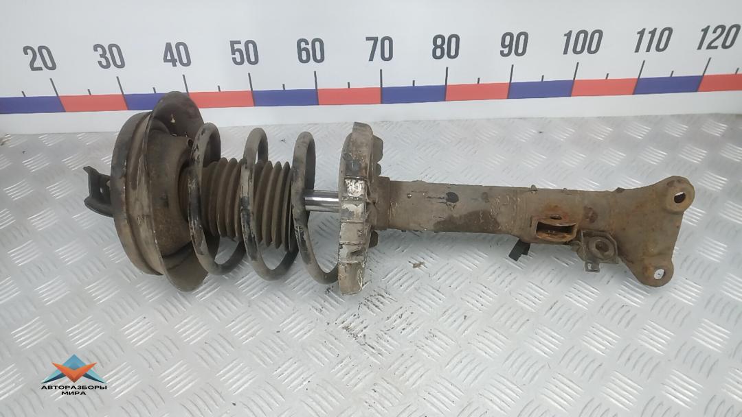 Стойка Mercedes-Benz C-Класс W203/S203/CL203 2002, 2.2 л., D C200 CDI, дизель, МКПП, седан - фото №1