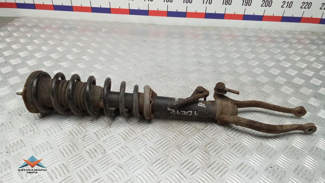 Стойка Mazda 6 GG 2002, 2.0 л., бензин, МКПП, универсал - фото №1