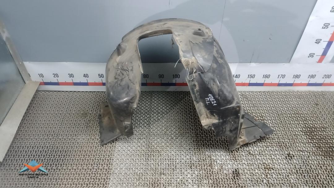 Подкрылок передний левый BMW 1 серия E81/E82/E87/E88 2005, 1.6 л., 116i, бензин, МКПП, хетчбэк 5 дв. - фото №1