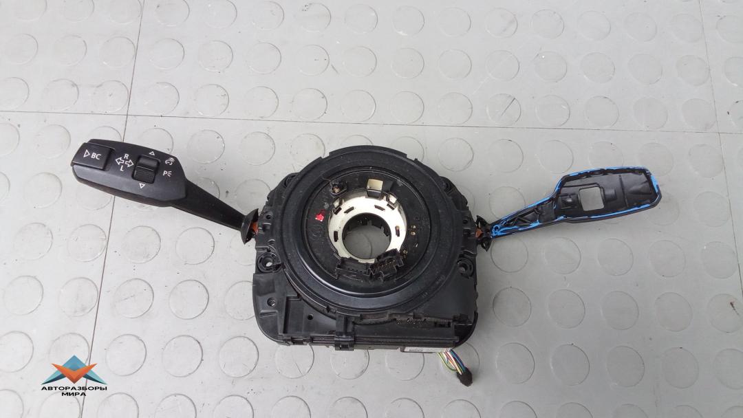 переключатель подрулевой BMW 1 серия E81/E82/E87/E88 2005, 1.6 л., 116i, бензин, МКПП, хетчбэк 5 дв. - фото №1